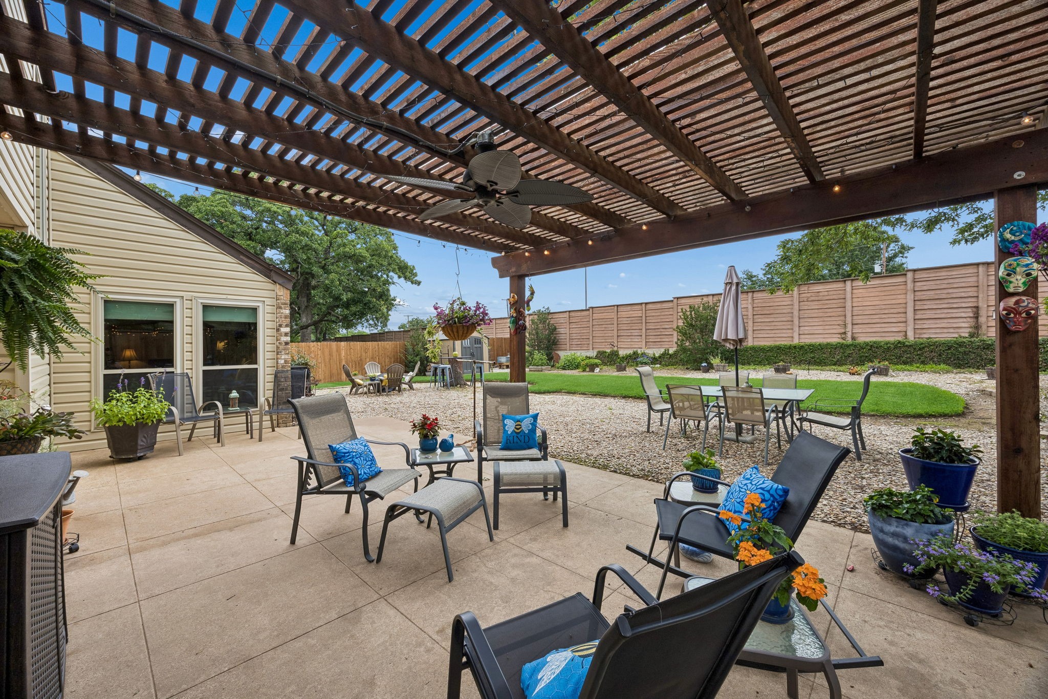 2709 Hedgeway Drive Arlington TX 76016