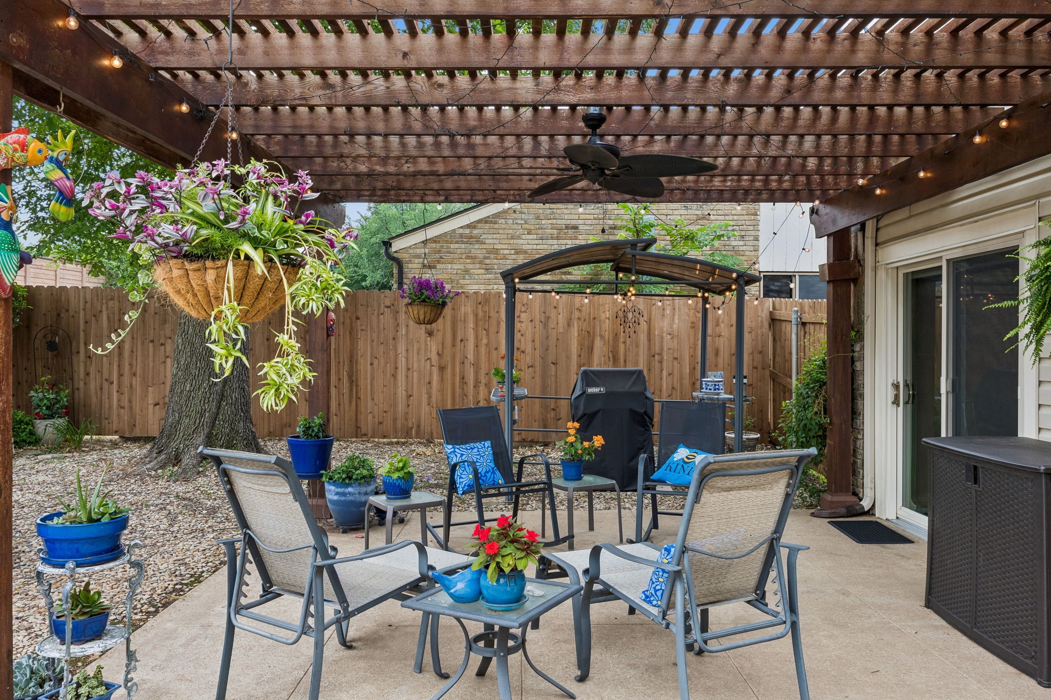 2709 Hedgeway Drive Arlington TX 76016