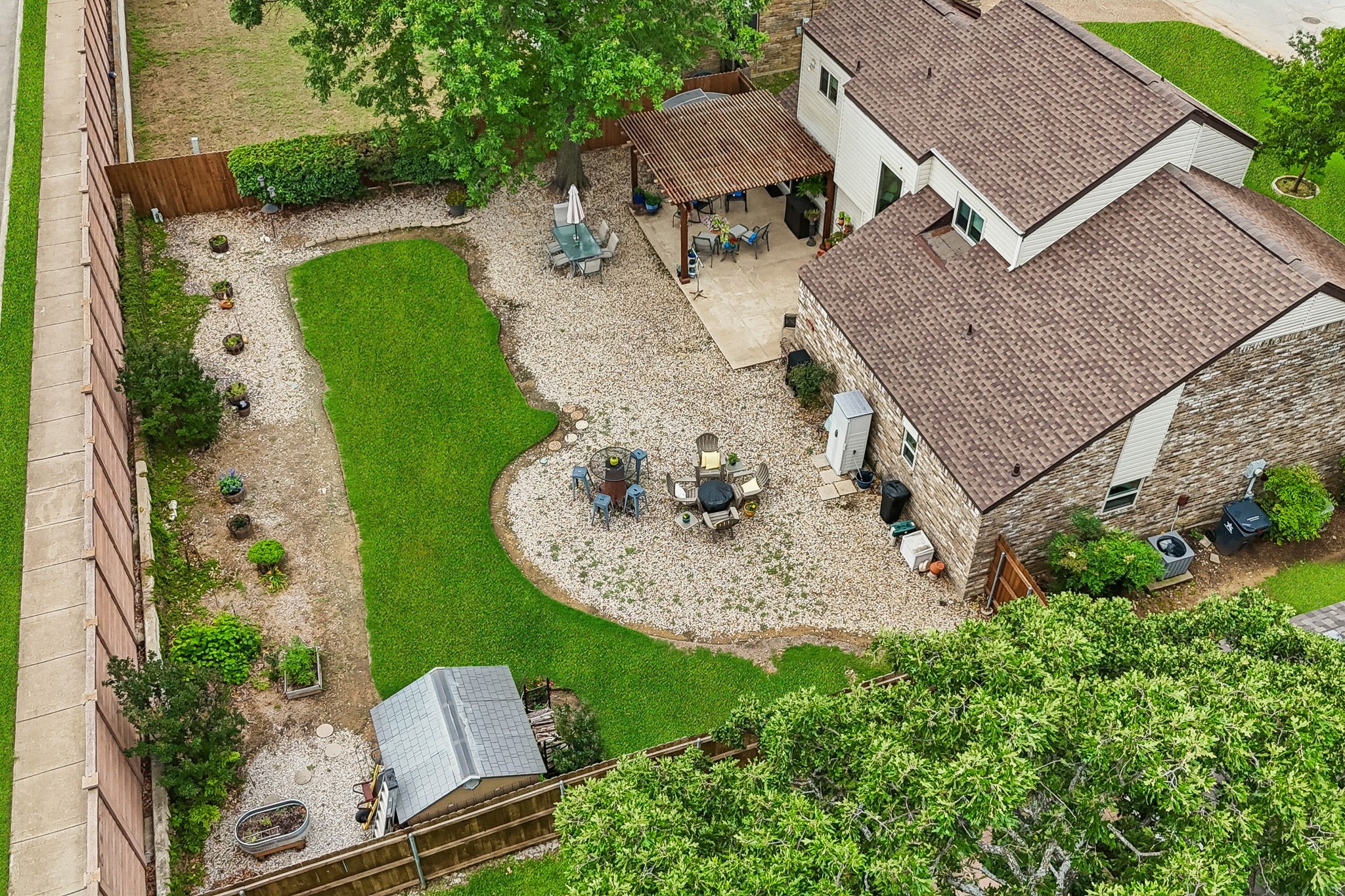2709 Hedgeway Drive Arlington TX 76016