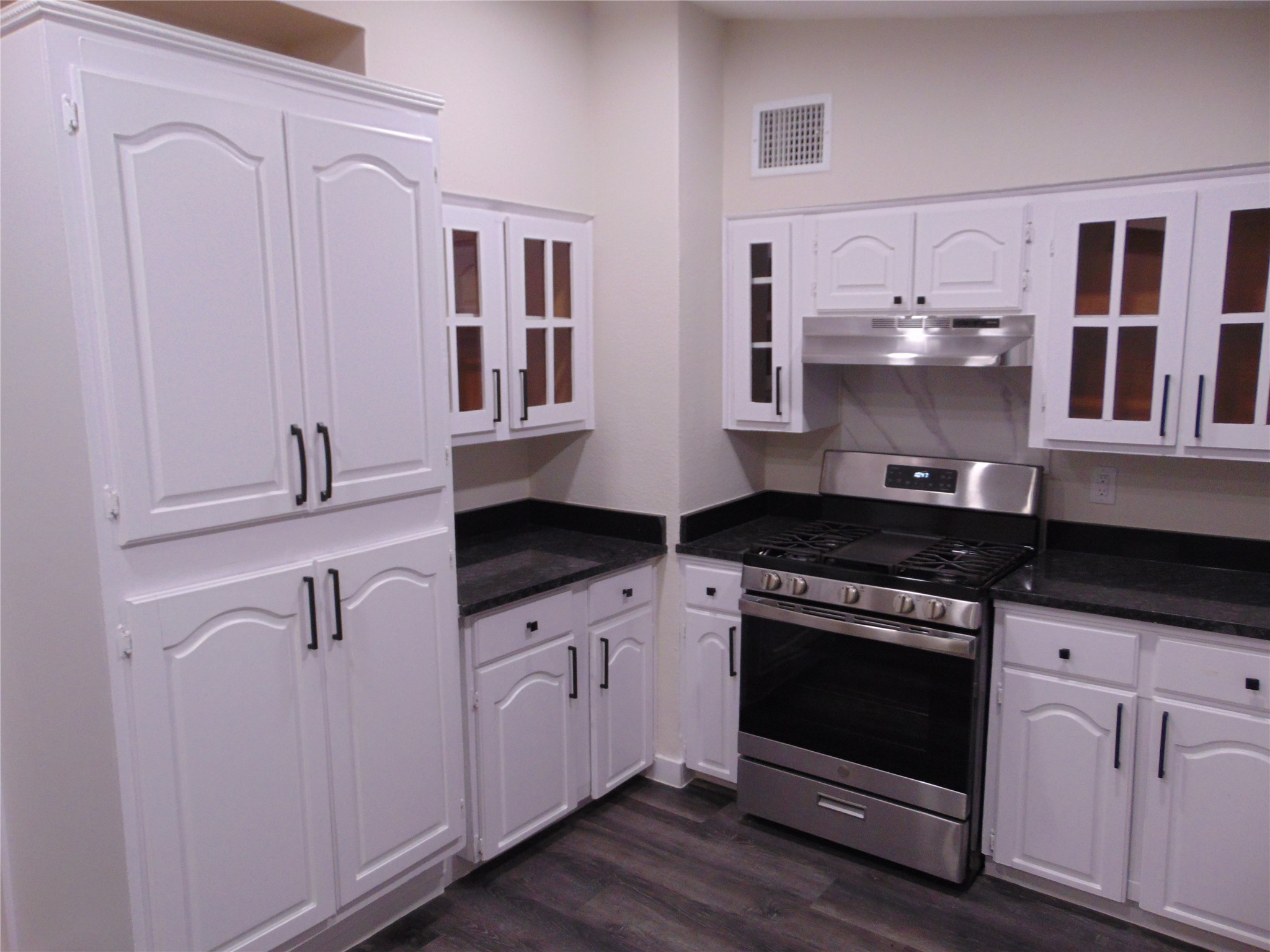 202 Wallace Drive Garland TX 75041