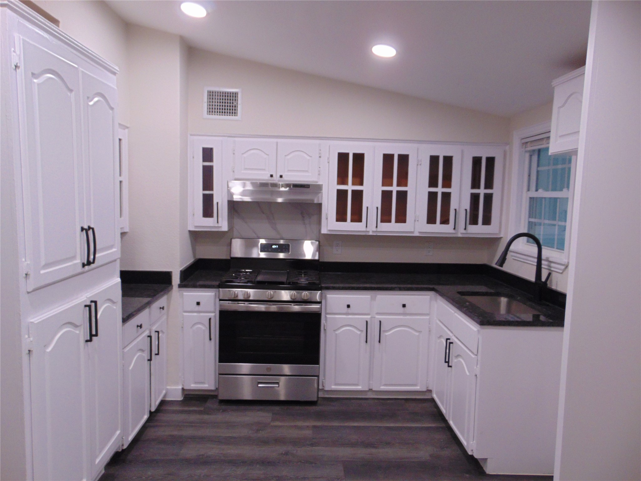 202 Wallace Drive Garland TX 75041