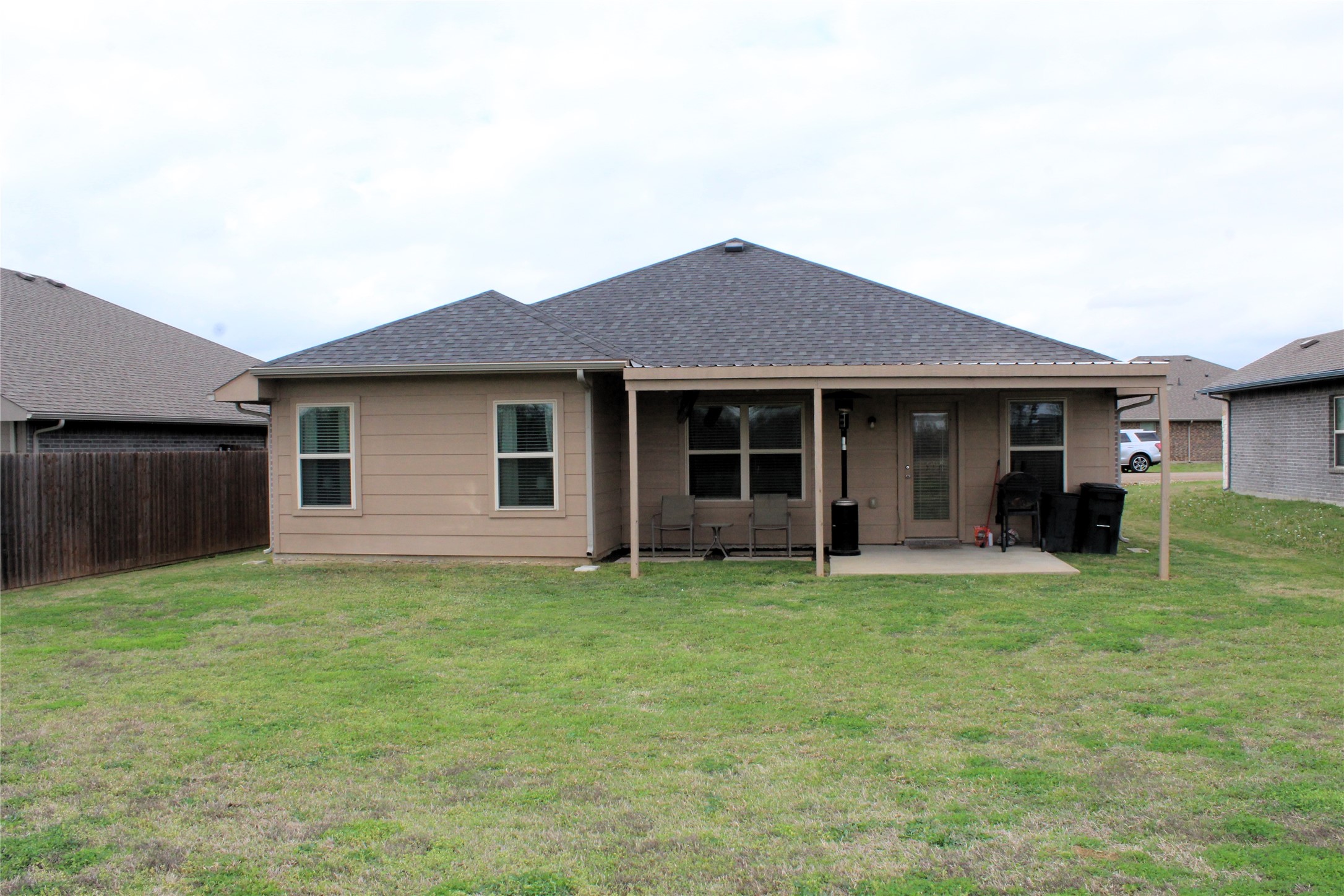 515 Cottage Row Mabank TX 75147