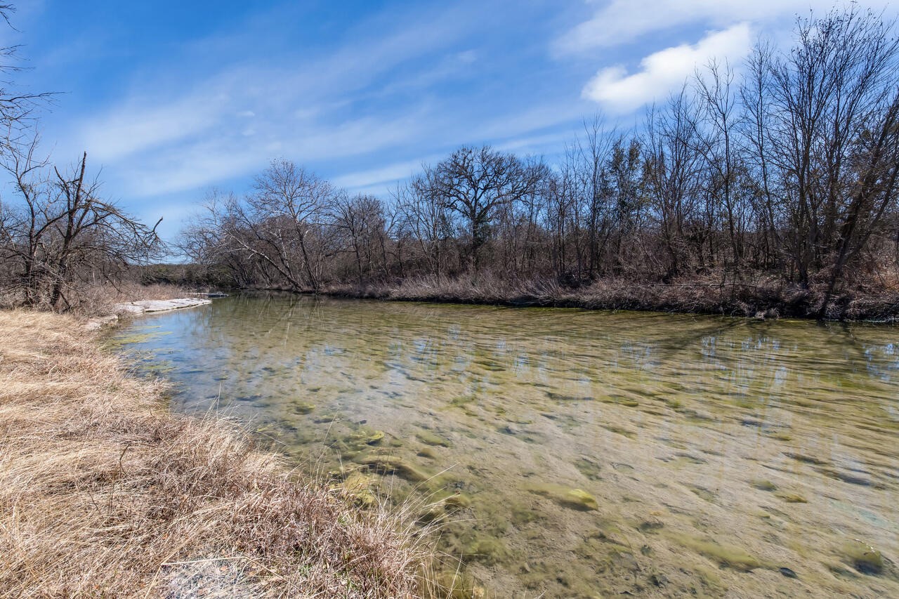 1435 County Road 3550 Valley Mills TX 76689