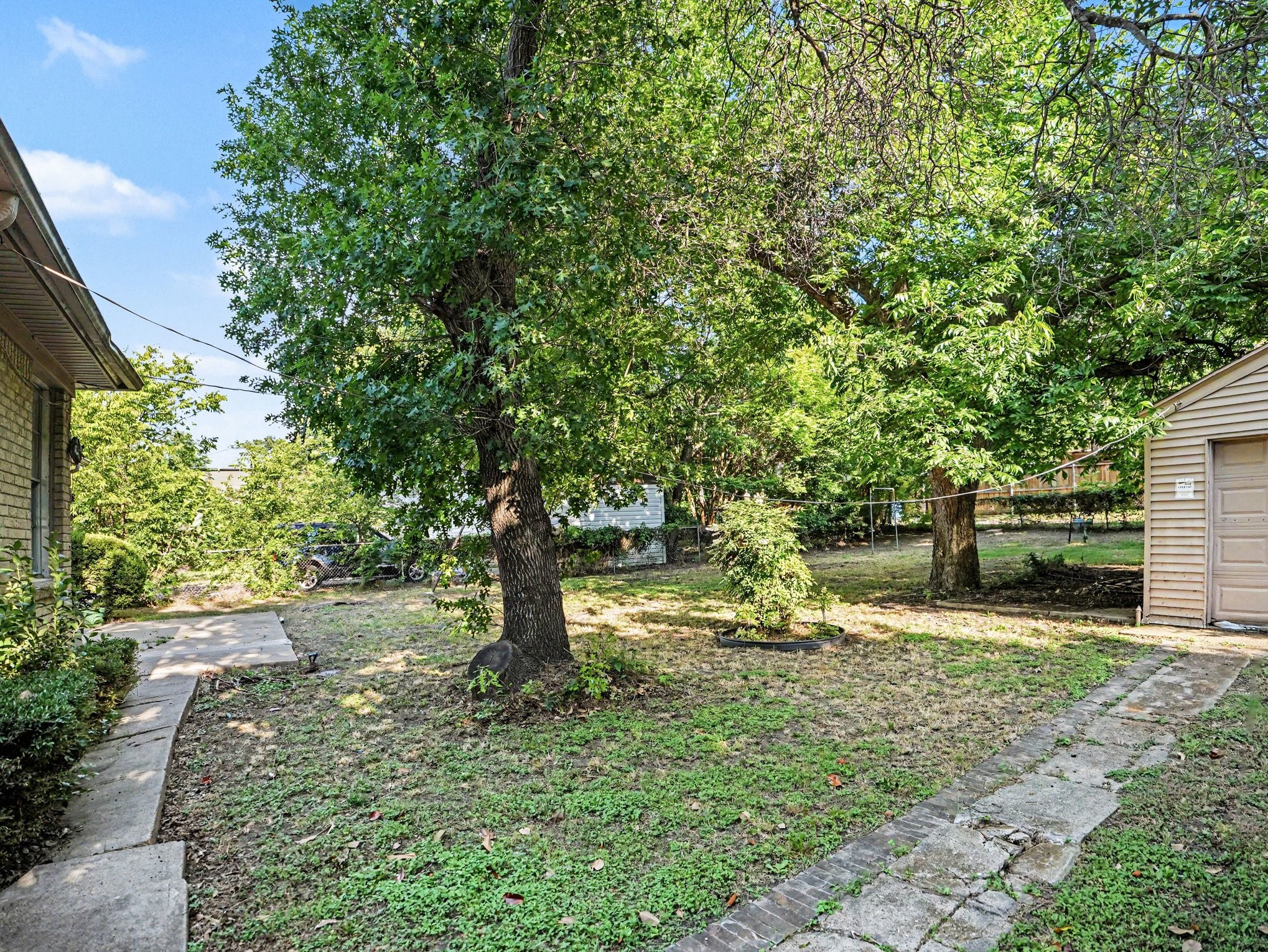 5918 Overlook Drive Dallas TX 75227