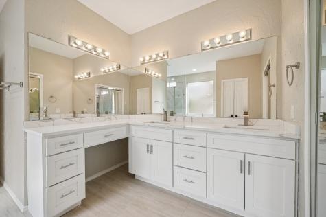 4730 Parkhaven Drive Garland TX 75043