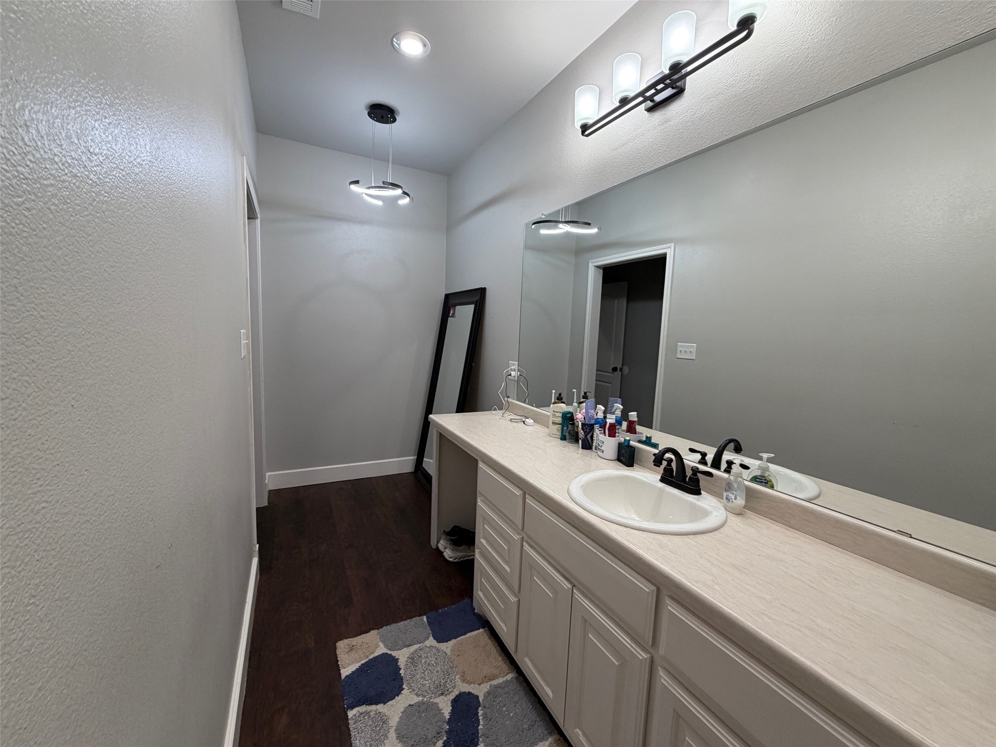 251 Rs County Road 3430 Emory TX 75440