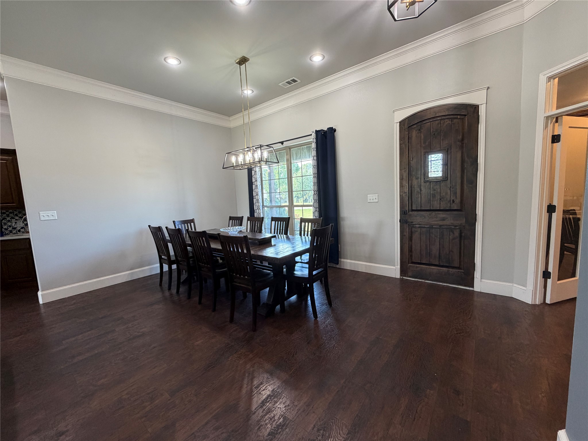 251 Rs County Road 3430 Emory TX 75440