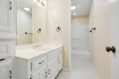 2019 Whippoorwill Lane Carrollton TX 75006