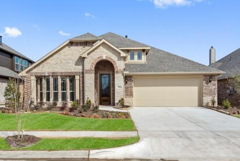 320 Richard Street Burleson TX 76028