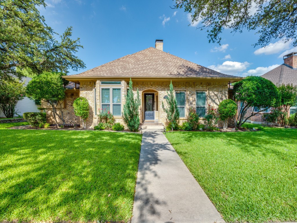 7424 Summitview Drive Irving TX 75063