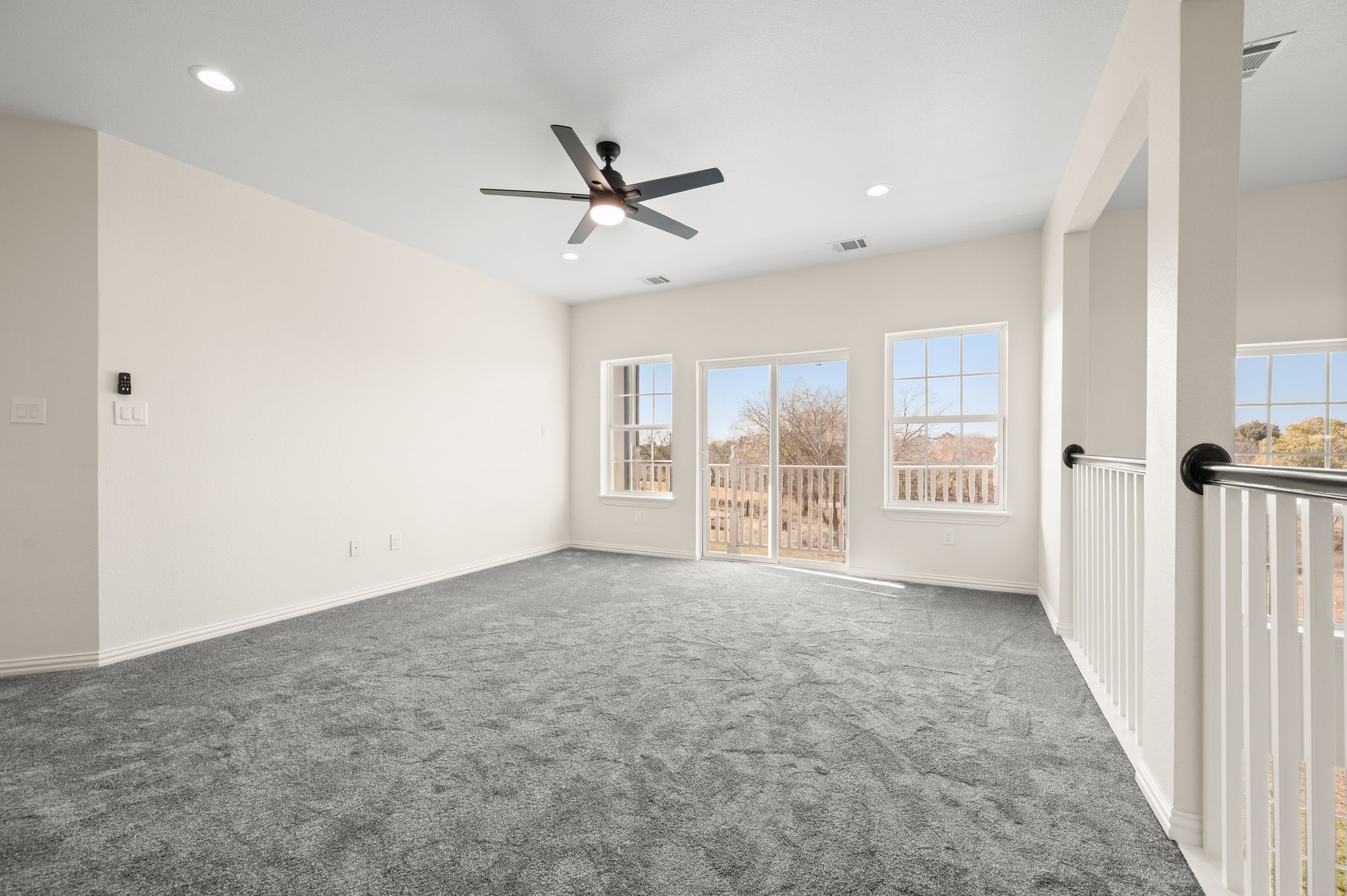 828 Mallard Pointe Drive Grand Prairie TX 75104