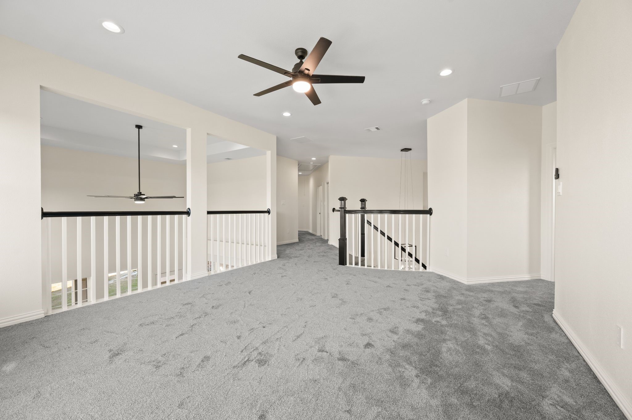 828 Mallard Pointe Drive Grand Prairie TX 75104