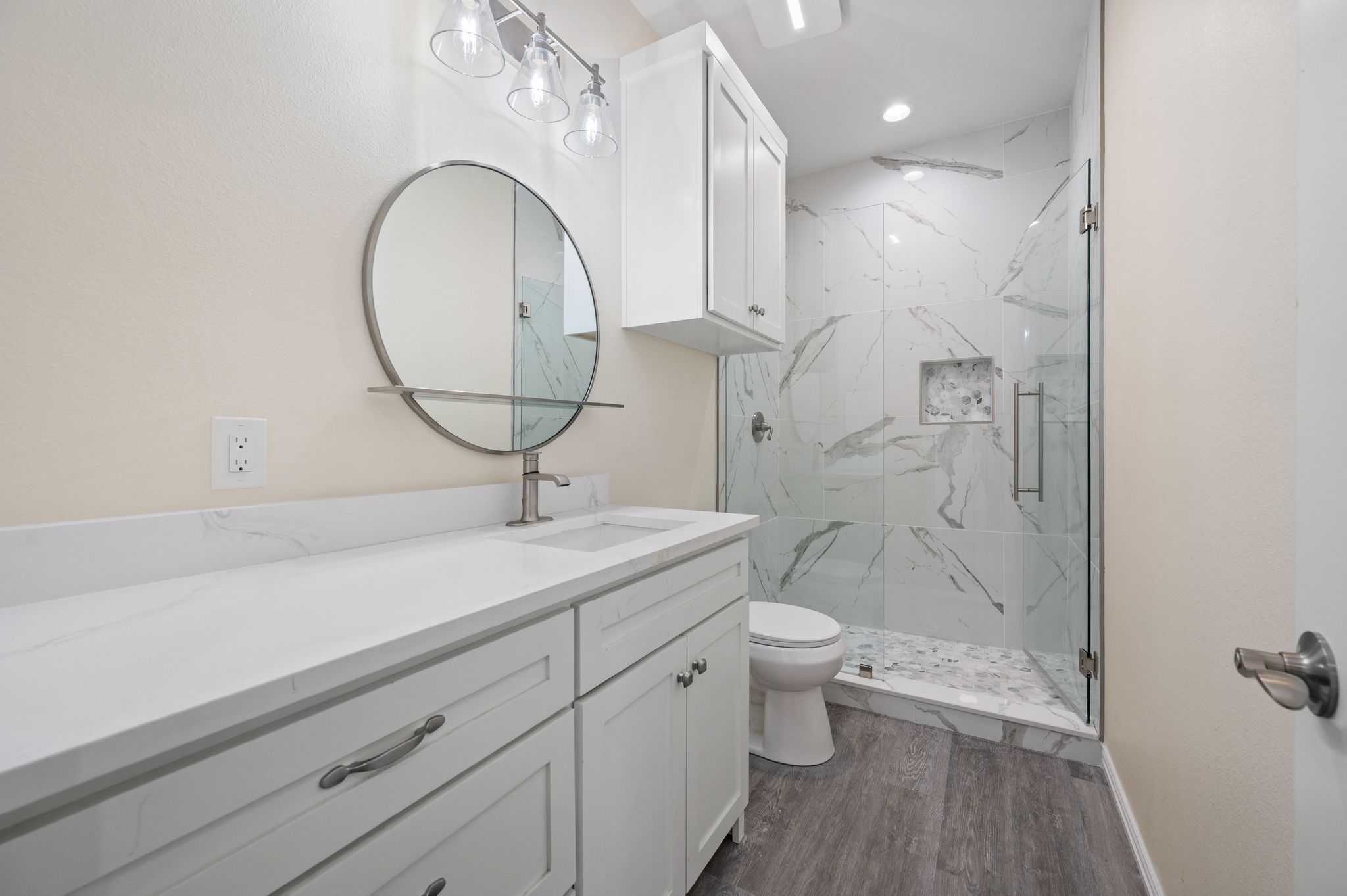 828 Mallard Pointe Drive Grand Prairie TX 75104
