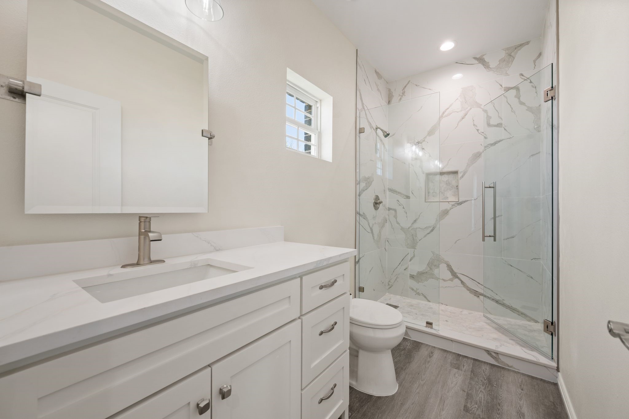 828 Mallard Pointe Drive Grand Prairie TX 75104