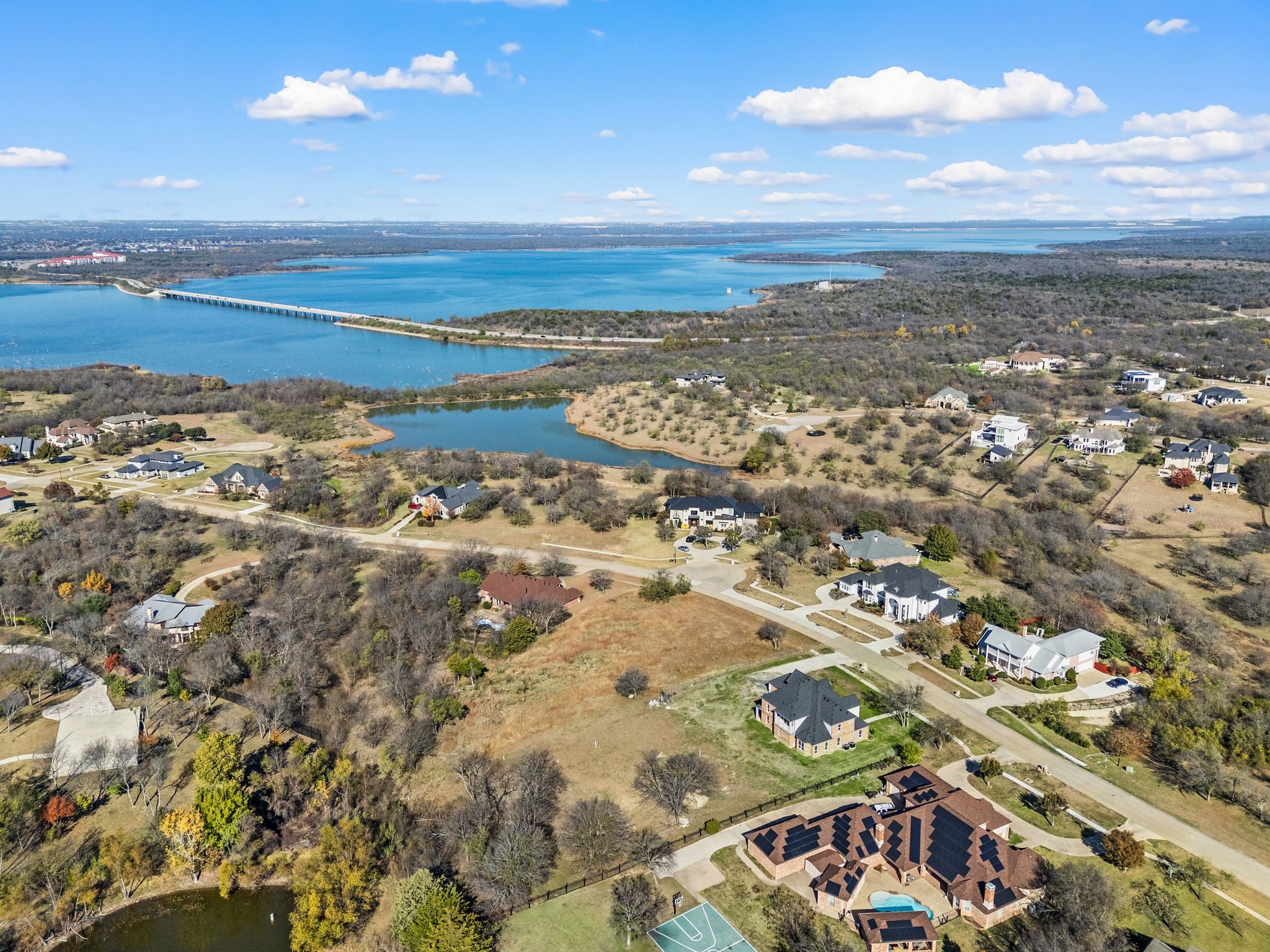 828 Mallard Pointe Drive Grand Prairie TX 75104