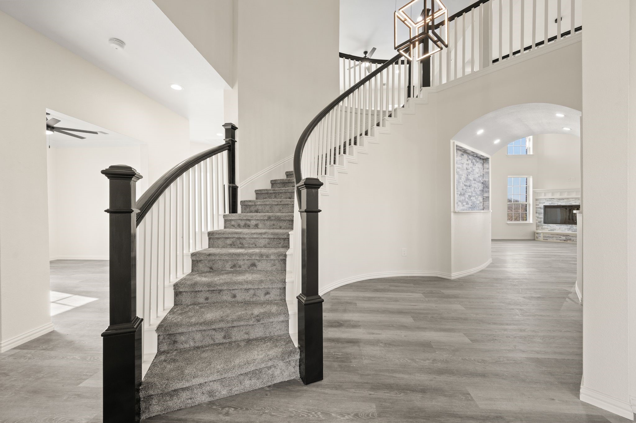 828 Mallard Pointe Drive Grand Prairie TX 75104