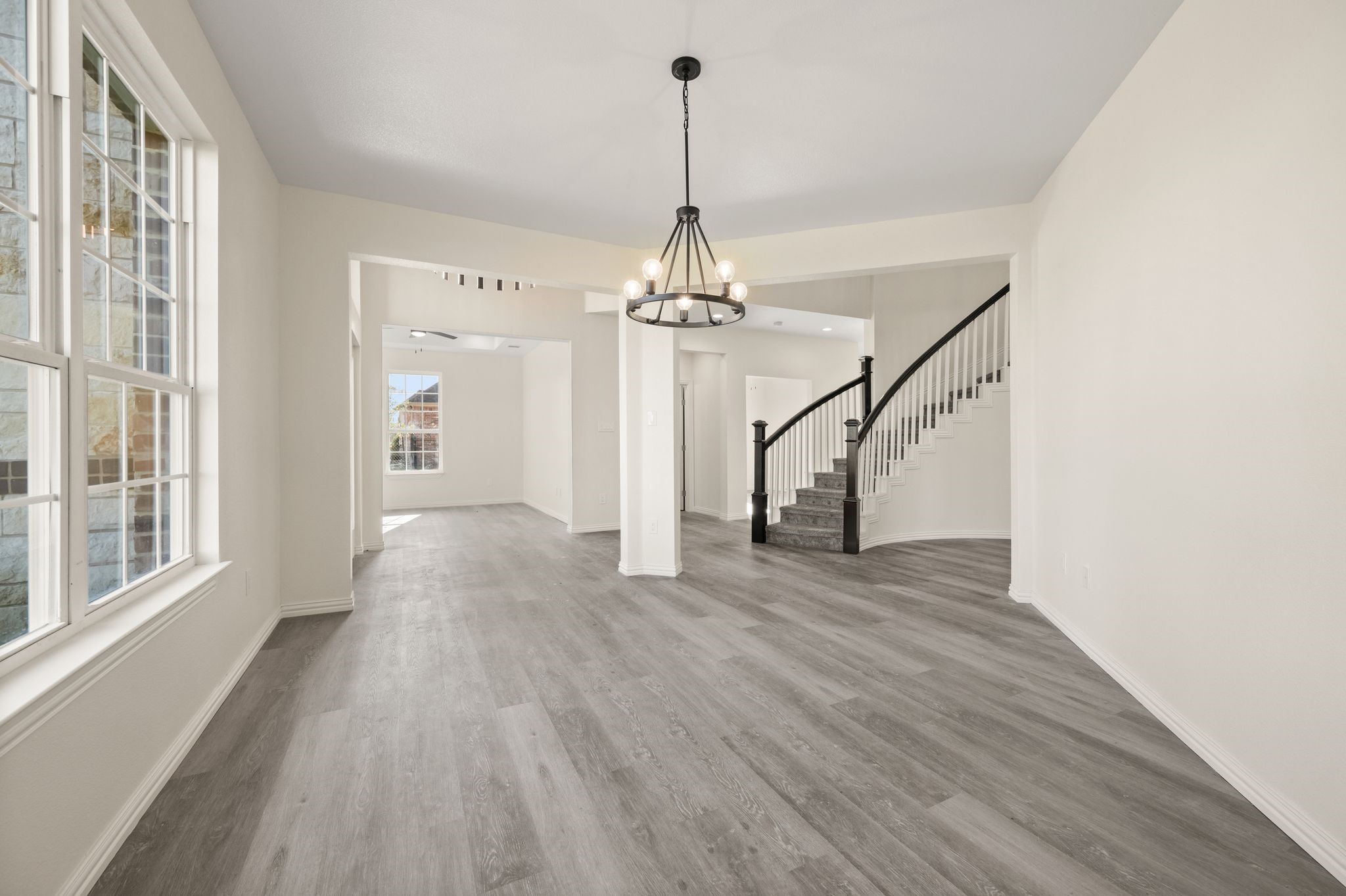 828 Mallard Pointe Drive Grand Prairie TX 75104