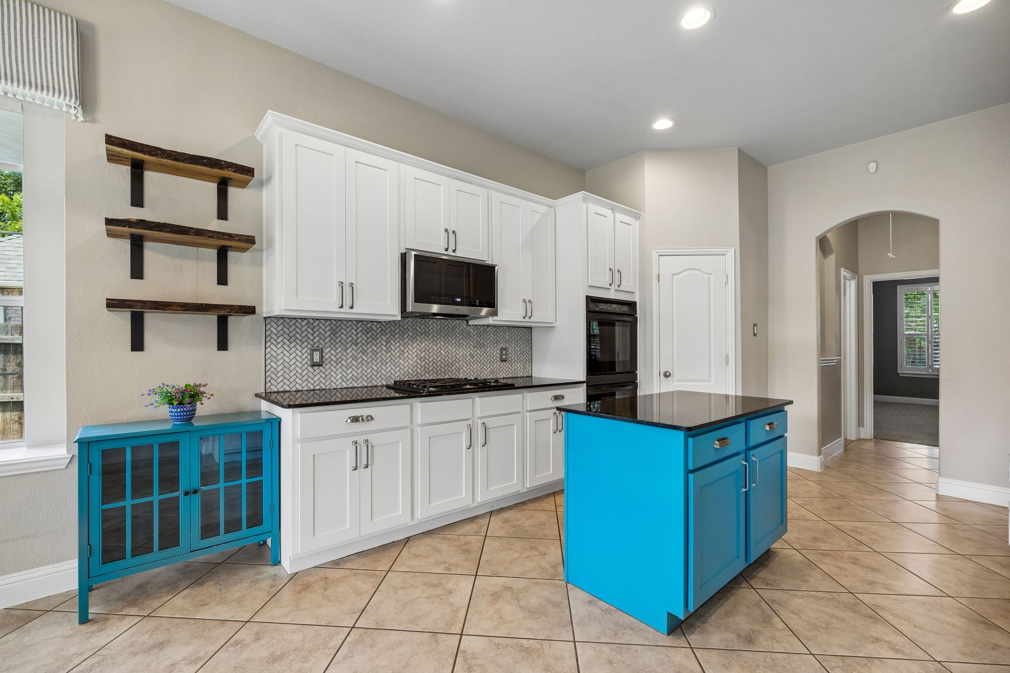 4306 Aston Lane Mansfield TX 76063