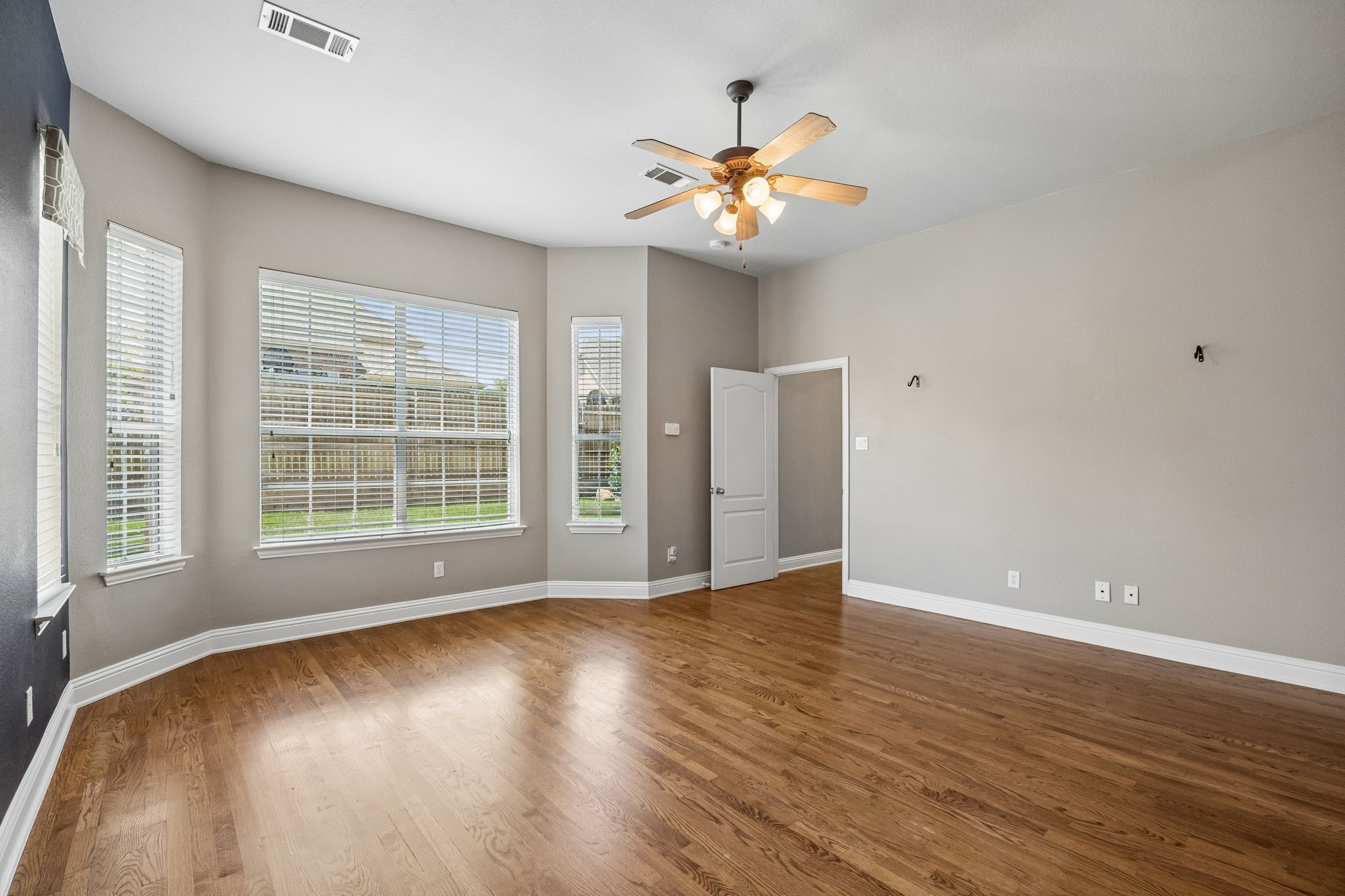 4306 Aston Lane Mansfield TX 76063