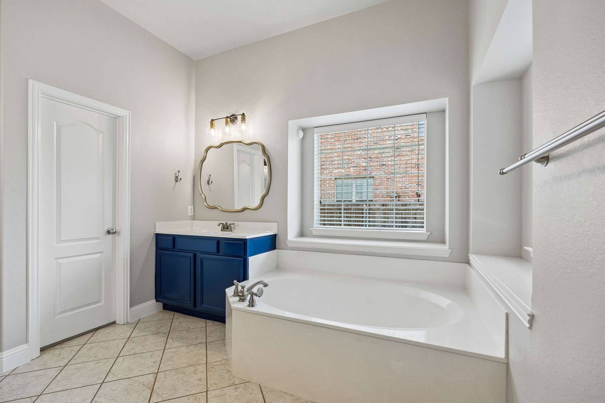 4306 Aston Lane Mansfield TX 76063