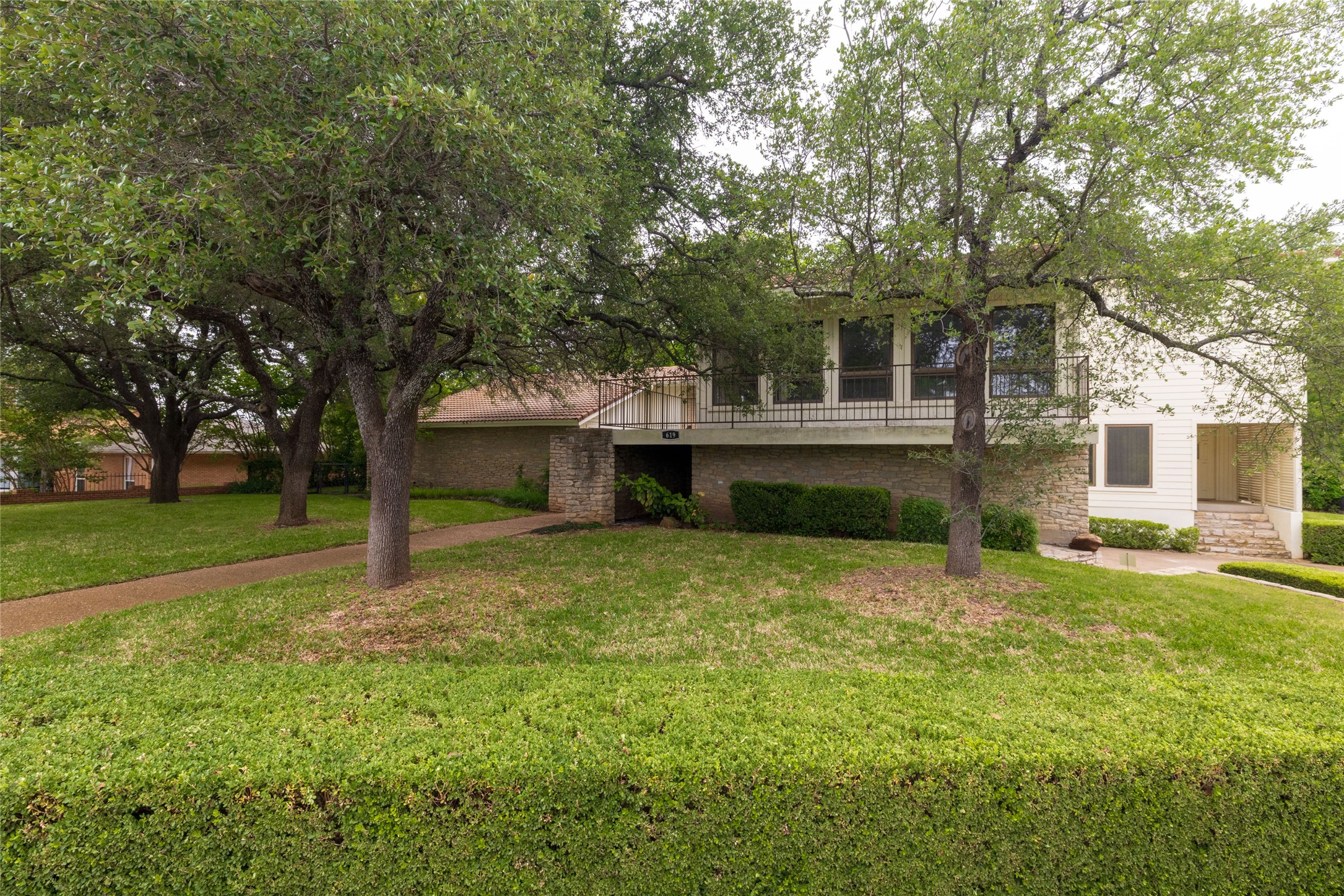 619 Baylor Street Weatherford TX 76086