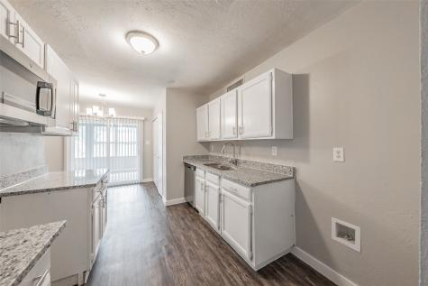 6925 Sandstone Court Fort Worth TX 76120