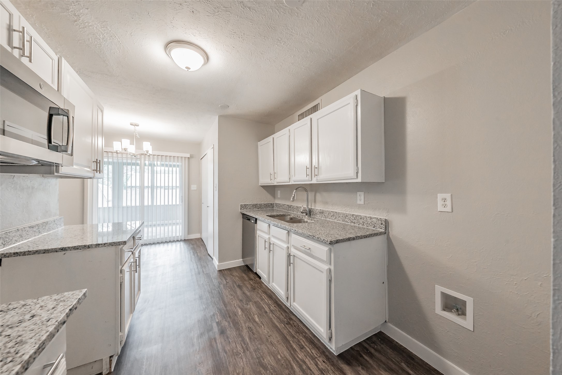 6925 Sandstone Court Fort Worth TX 76120