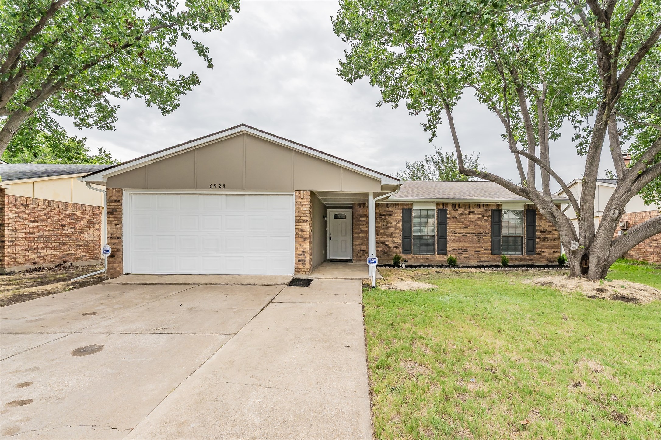 6925 Sandstone Court Fort Worth TX 76120