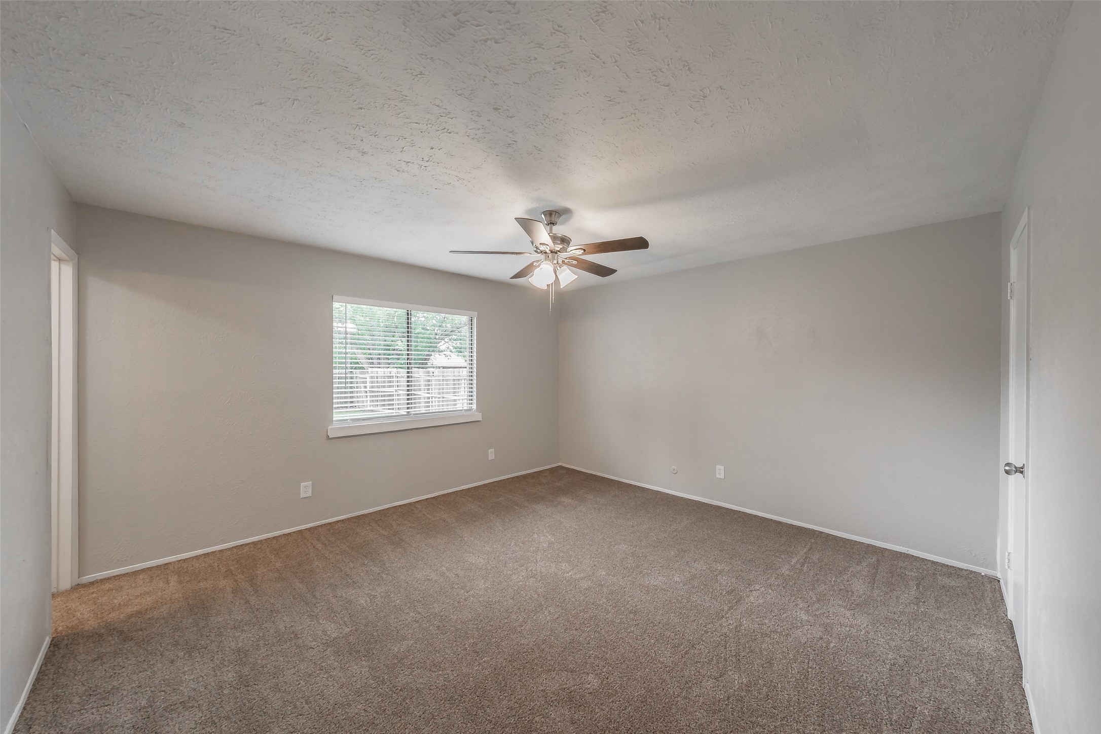 6925 Sandstone Court Fort Worth TX 76120