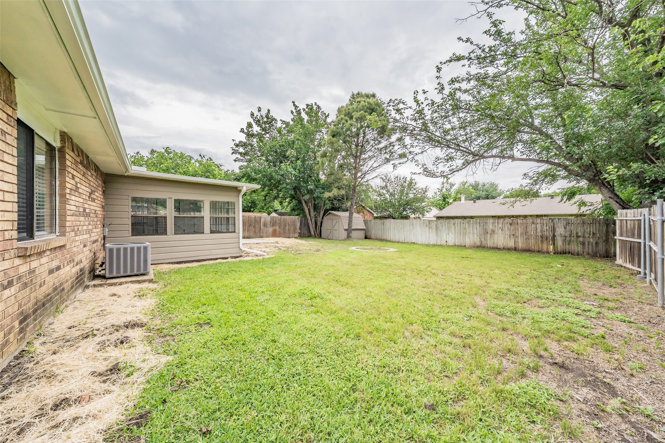 6925 Sandstone Court Fort Worth TX 76120