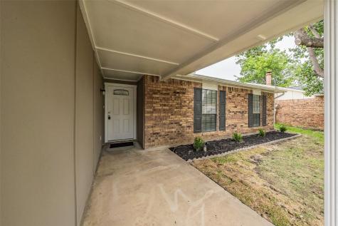 6925 Sandstone Court Fort Worth TX 76120