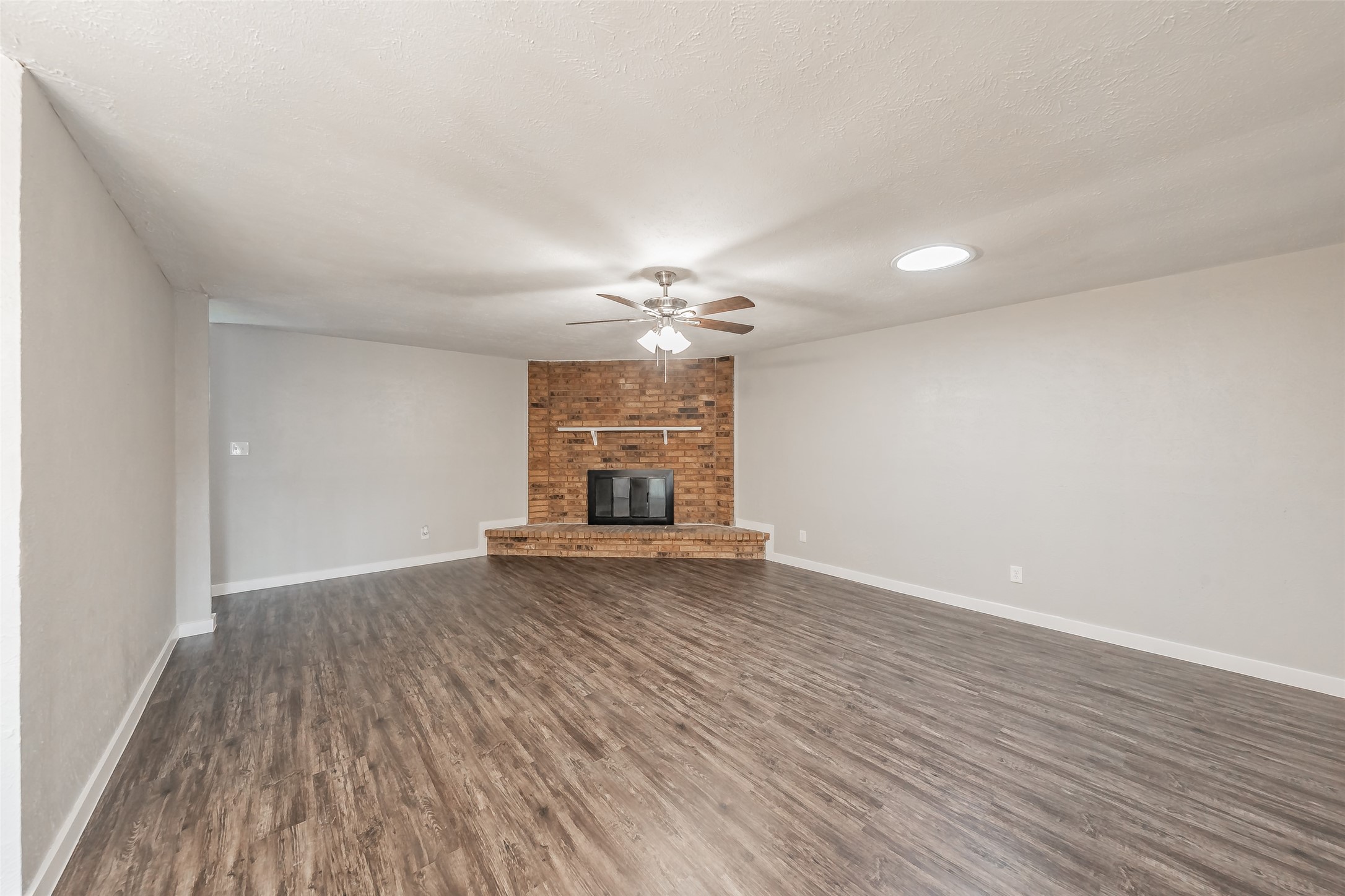 6925 Sandstone Court Fort Worth TX 76120