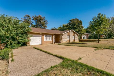 700 Shelmar Drive Euless TX 76039