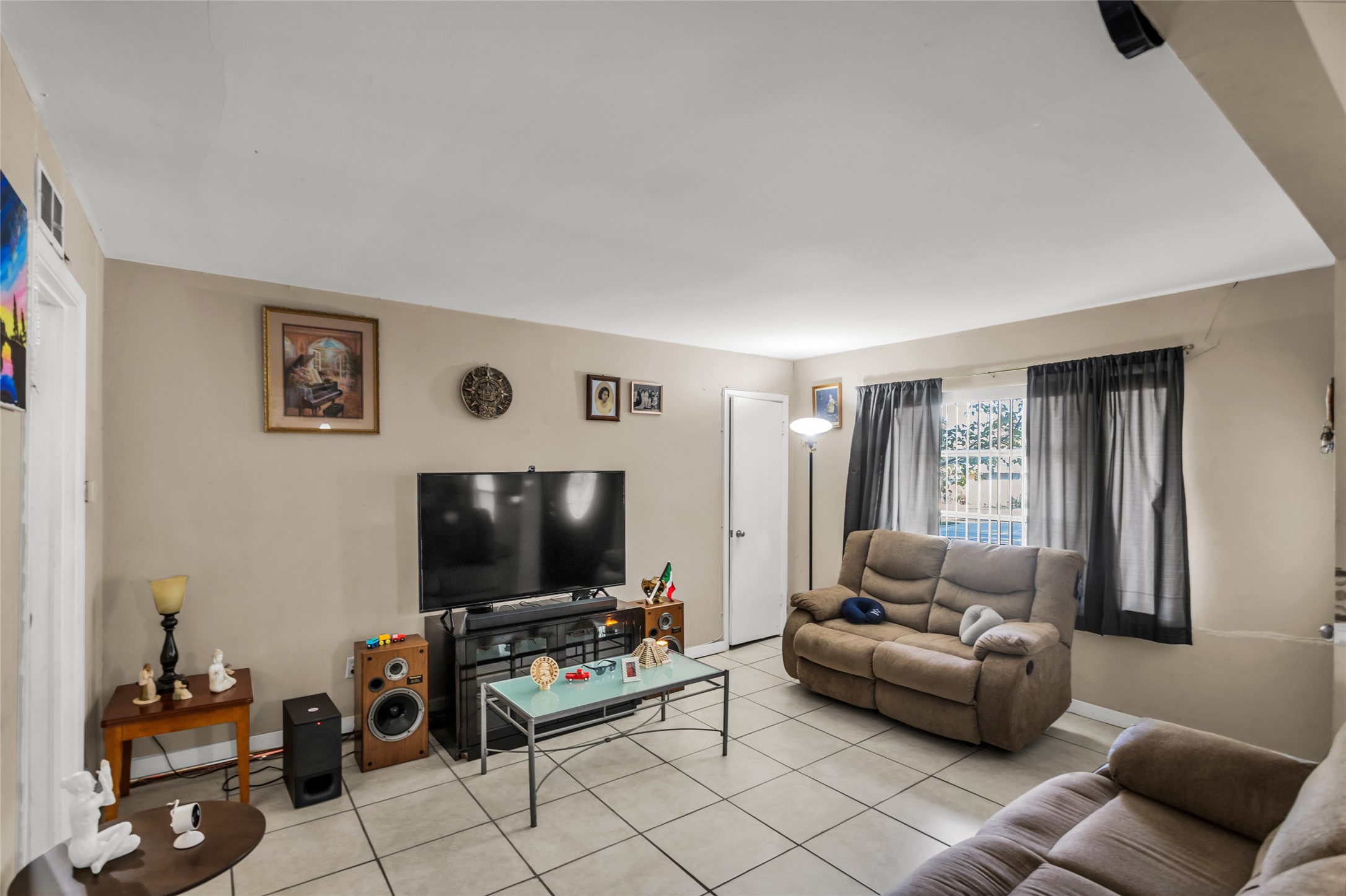 13454 Glenside Drive Farmers Branch TX 75234