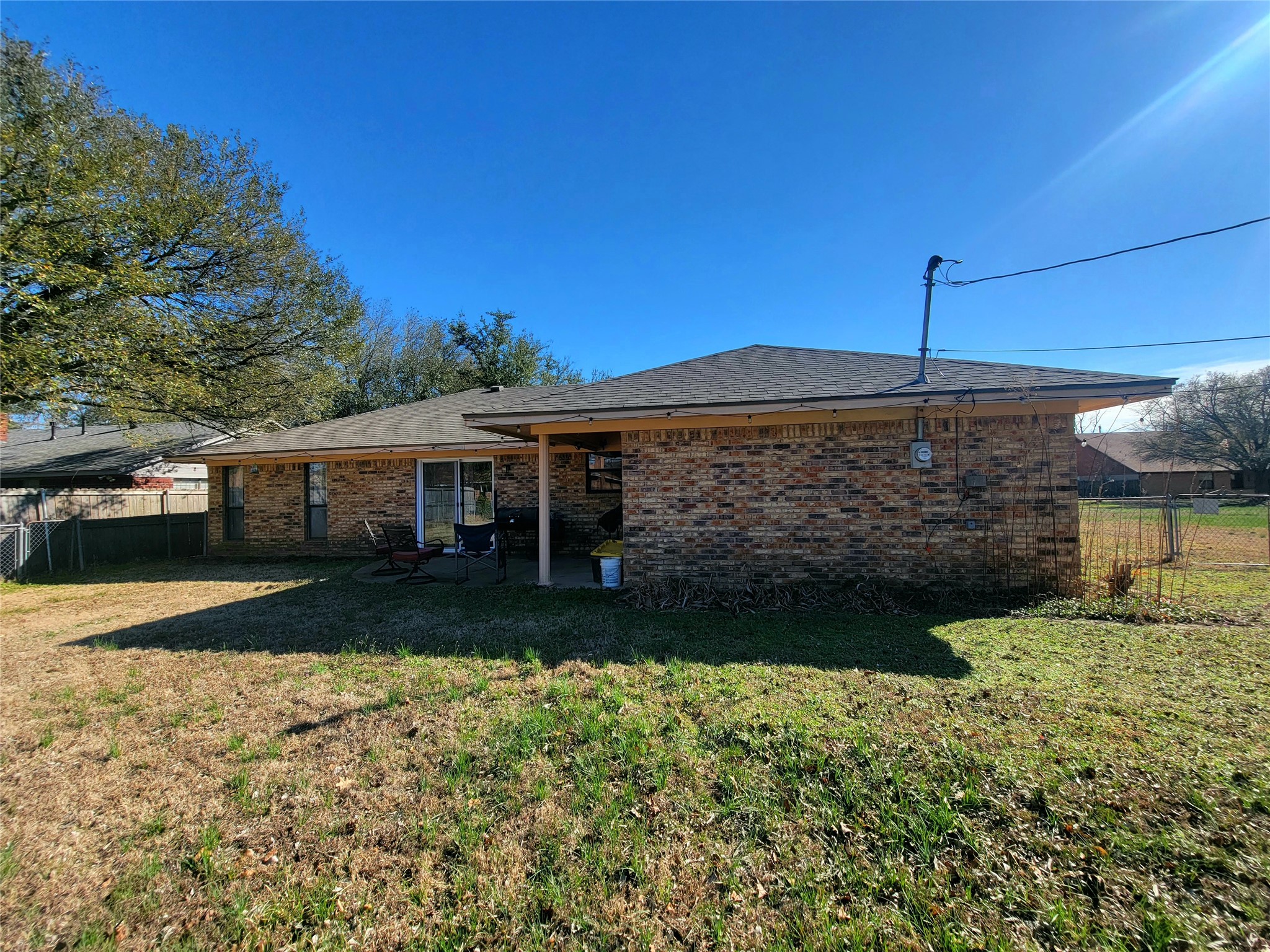 603 W 12th Street Clarksville TX 75426