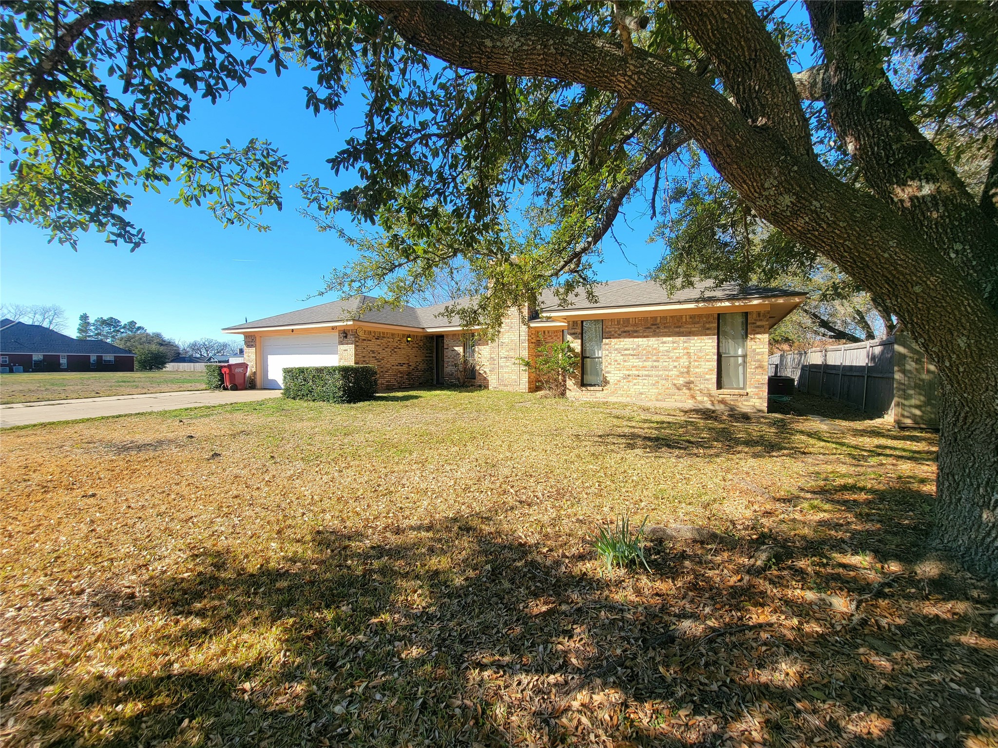603 W 12th Street Clarksville TX 75426