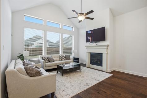2217 Moore Valley Drive Mckinney TX 75071