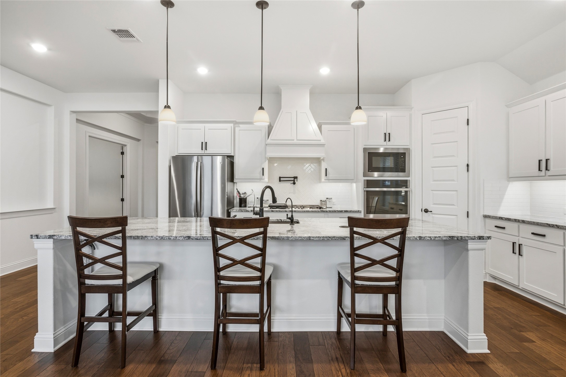2217 Moore Valley Drive Mckinney TX 75071