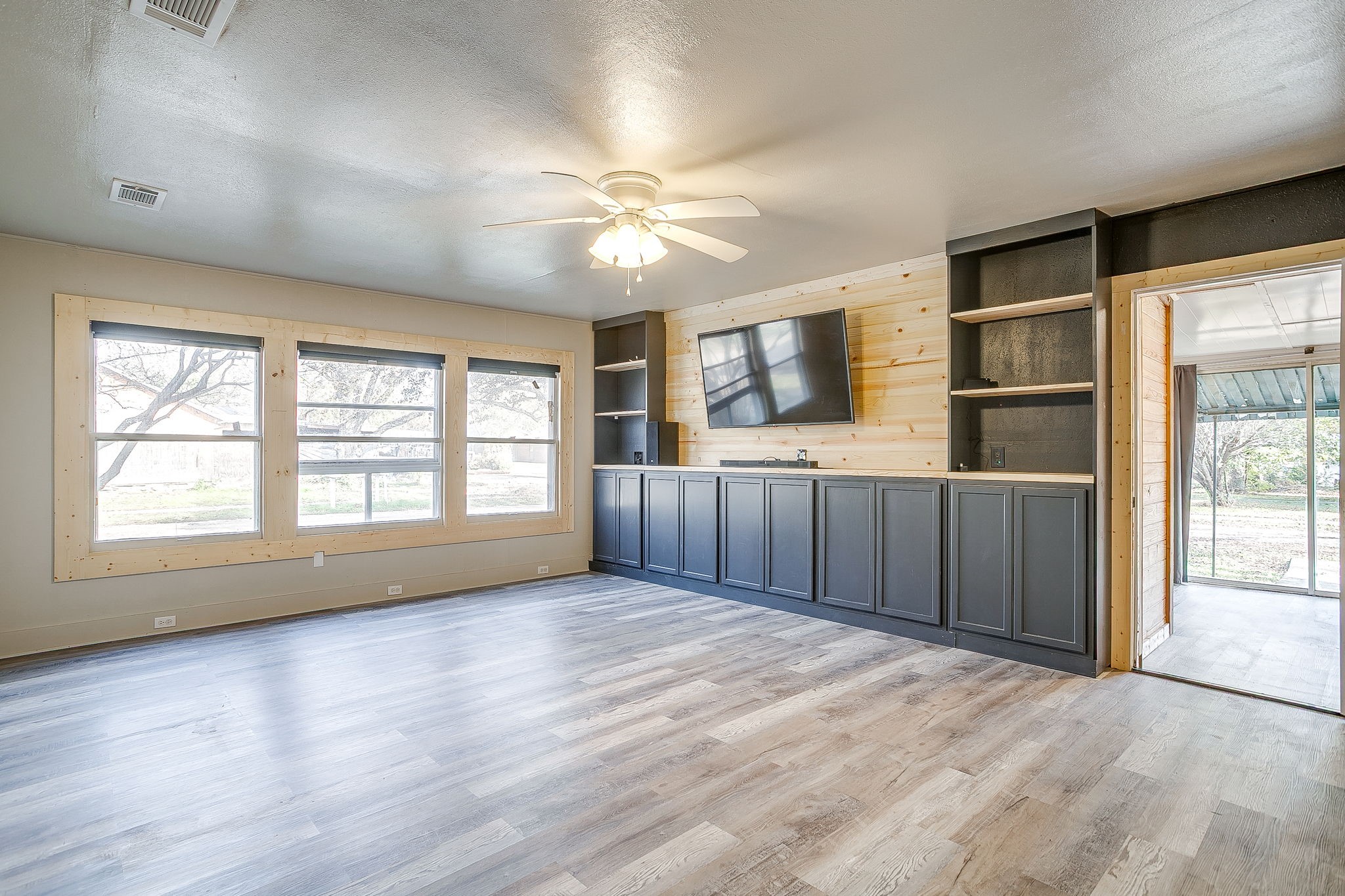206 Bateman Meridian TX 76665