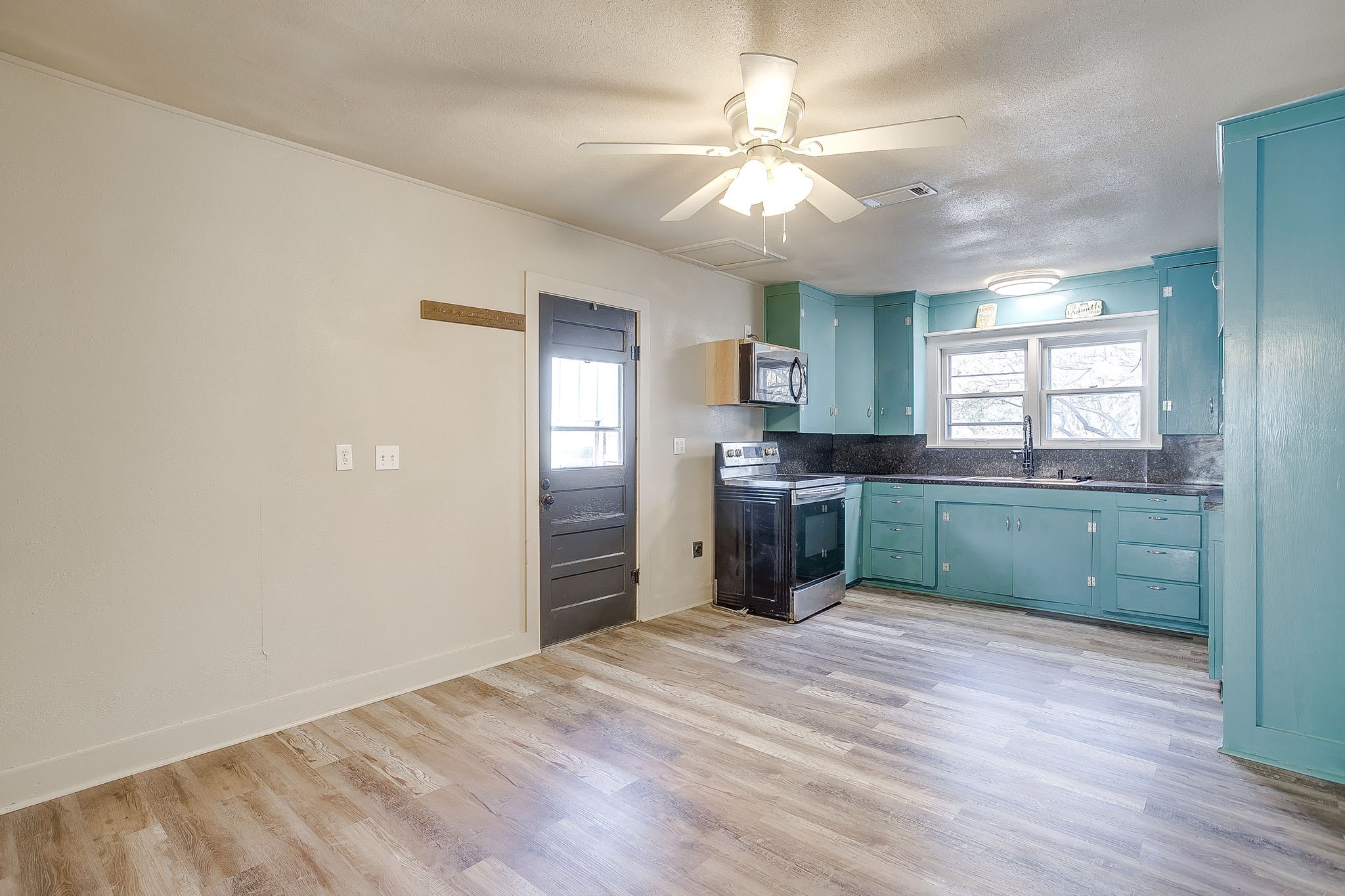 206 Bateman Meridian TX 76665
