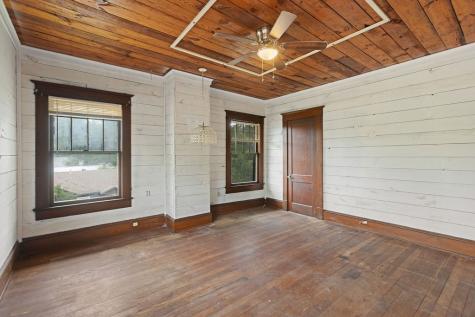 903 4th Street SW Paris TX 75460