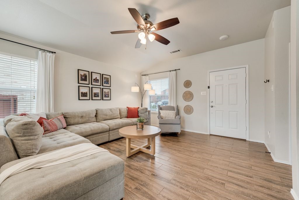 207 Cornell Drive Forney TX 75126