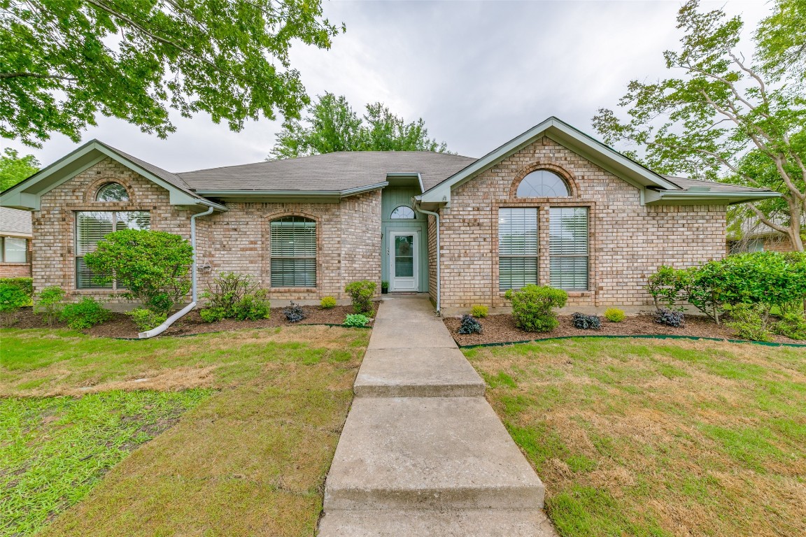 506 N Winding Oaks Drive Wylie TX 75098