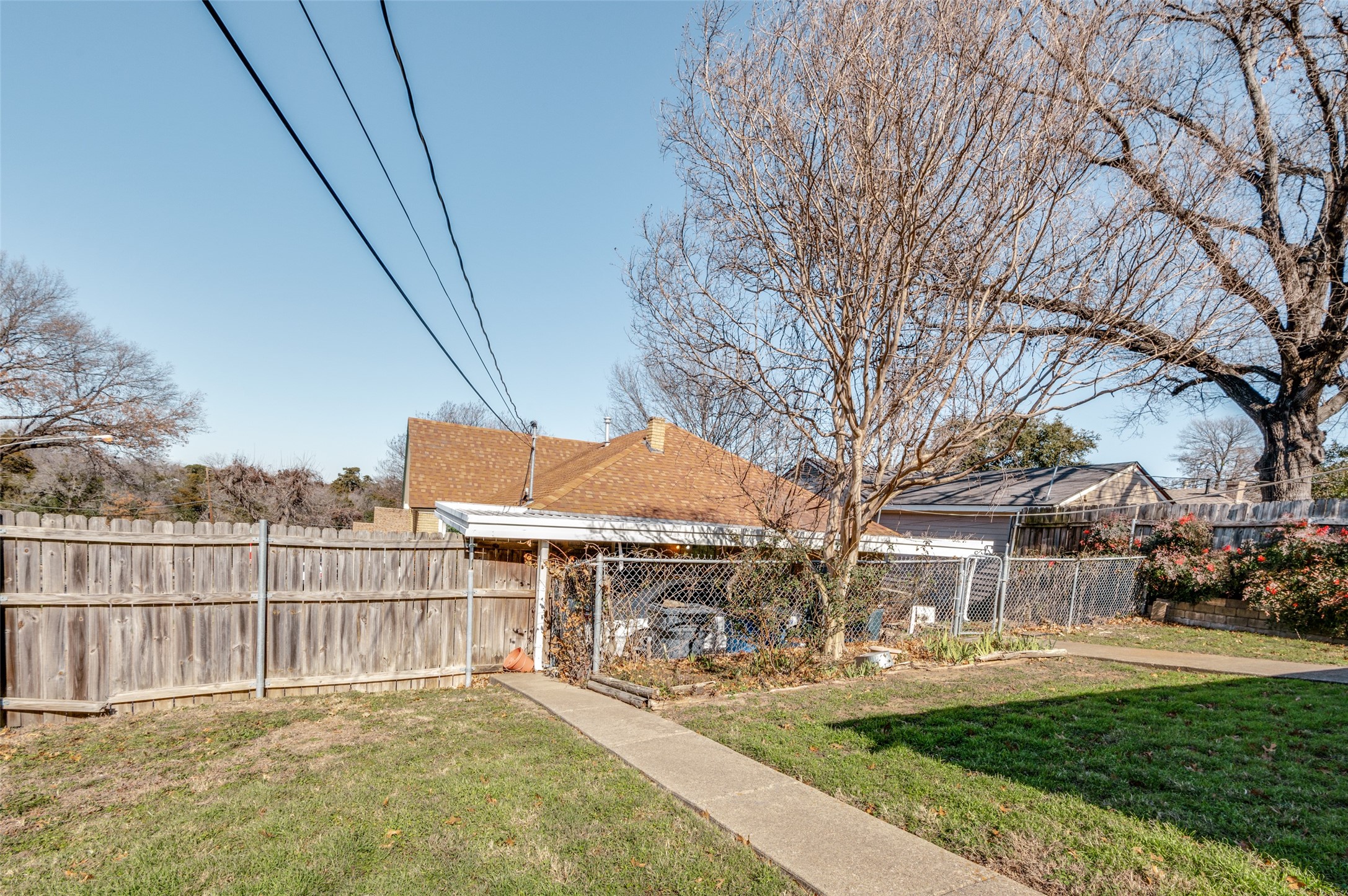 3340 Irwindell Boulevard Dallas TX 75211