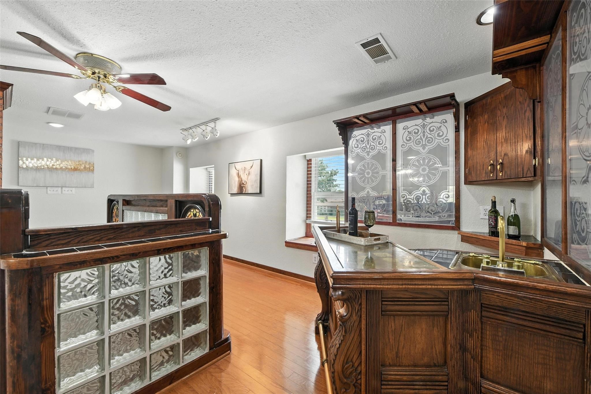 1323 Dublin Street Grapevine TX 76051