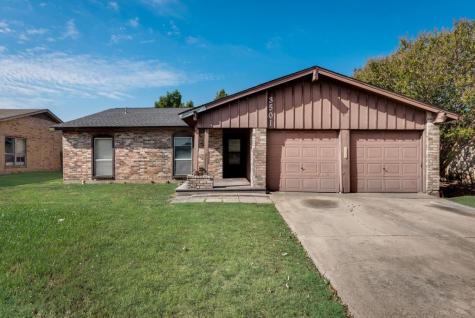 3501 Glenda Drive Grand Prairie TX 75052