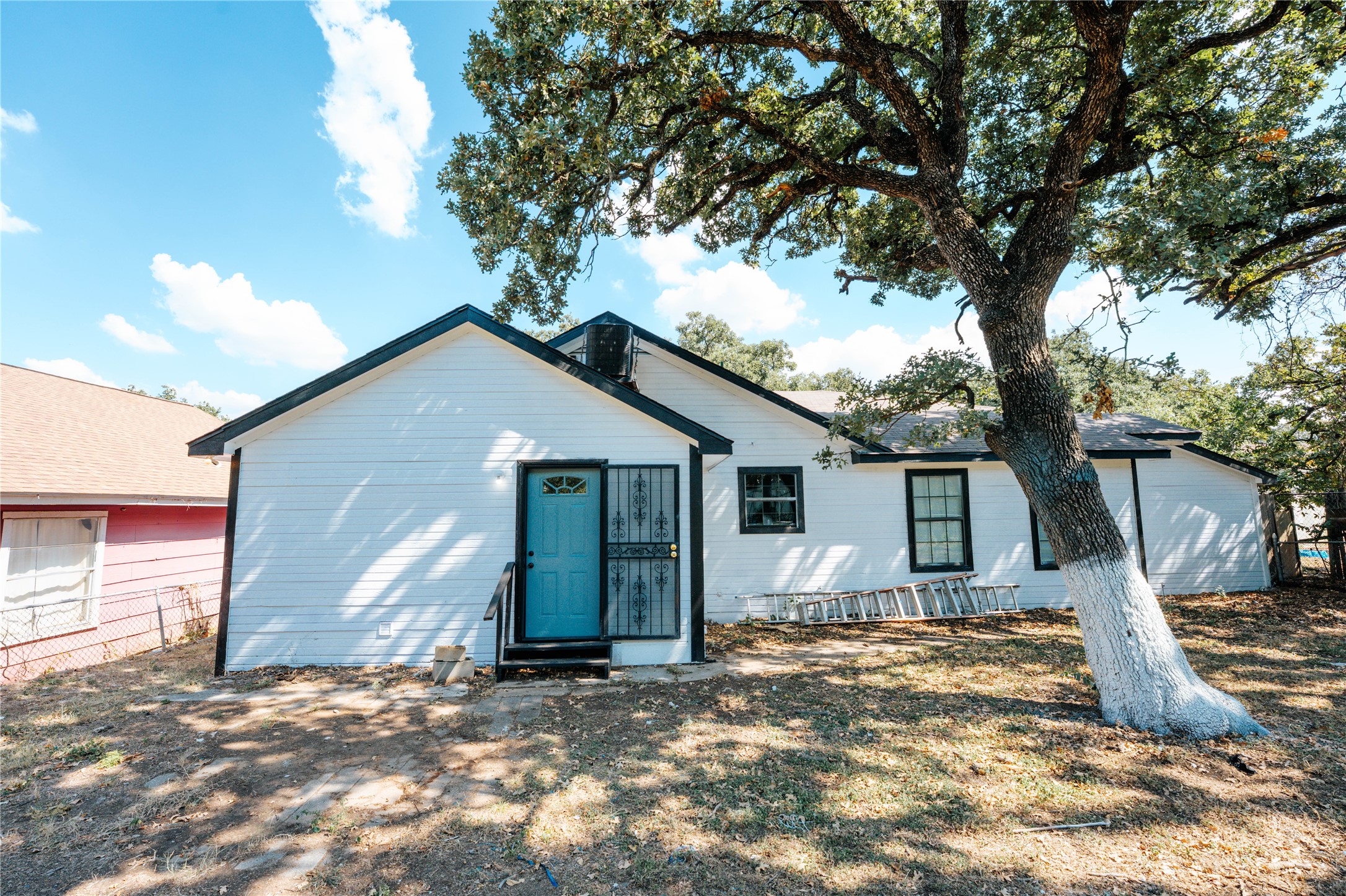 4514 Erath Street Fort Worth TX 76119