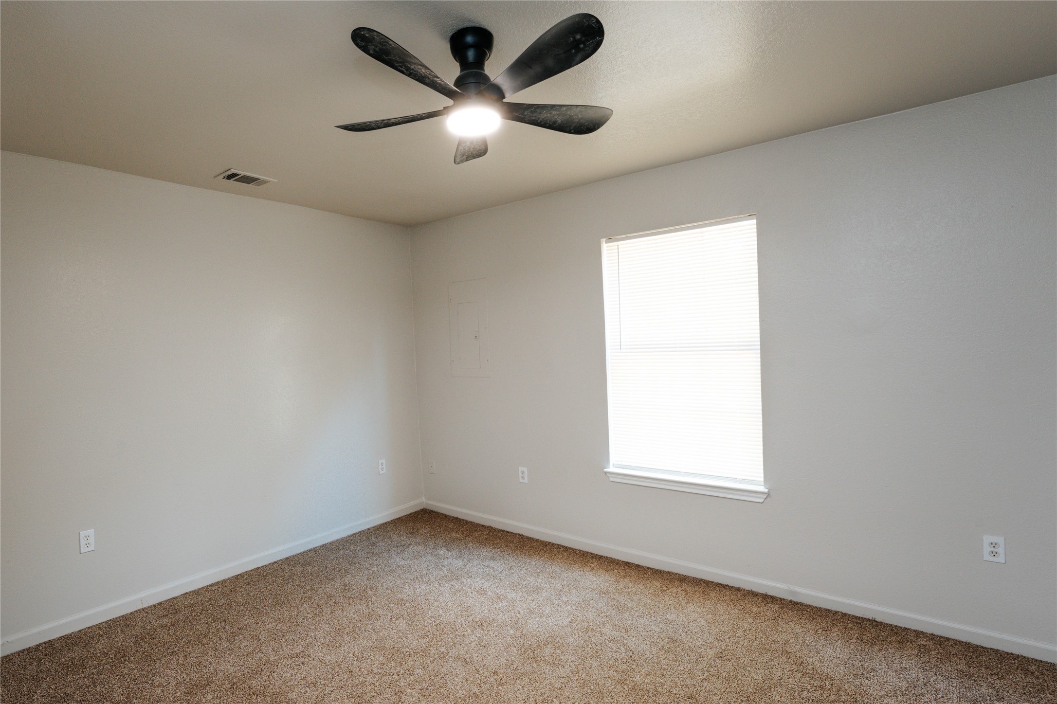4514 Erath Street Fort Worth TX 76119