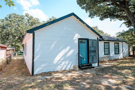 4514 Erath Street Fort Worth TX 76119