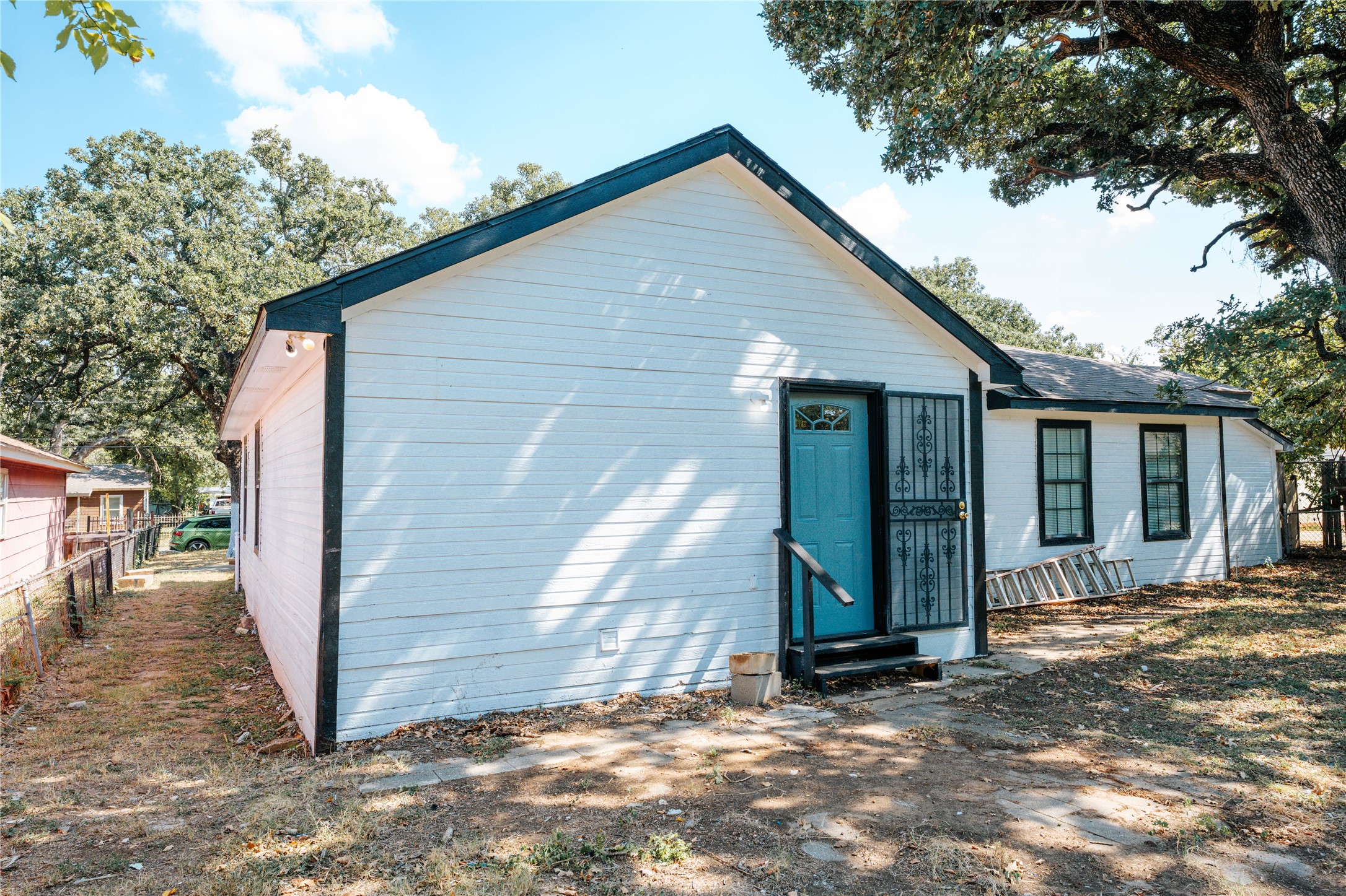 4514 Erath Street Fort Worth TX 76119